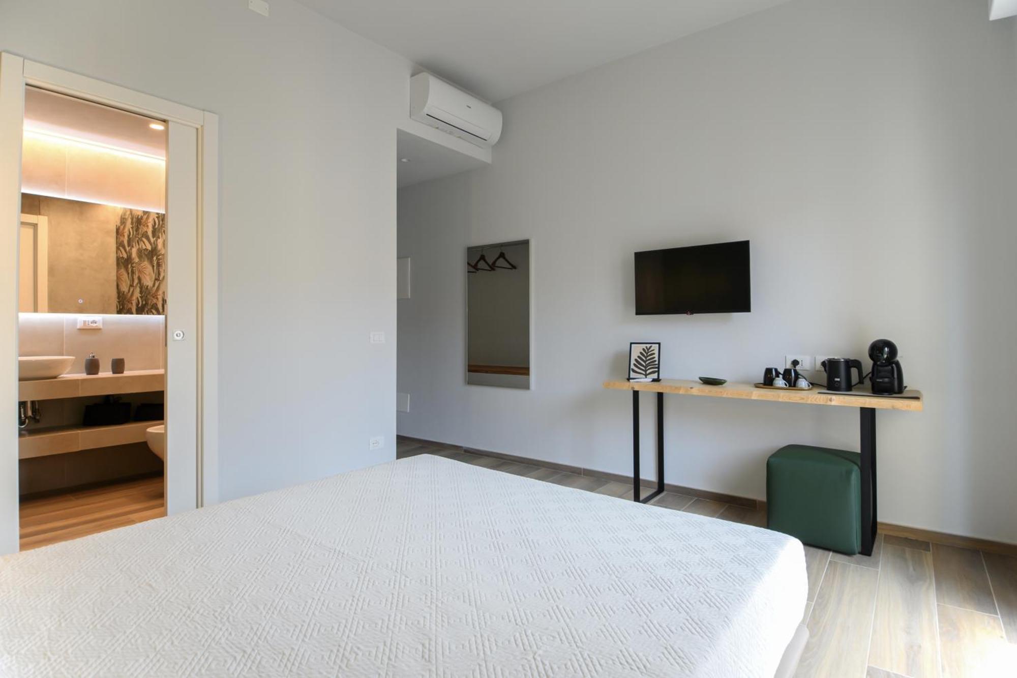 Bianca Elegance Rooms Специя Экстерьер фото
