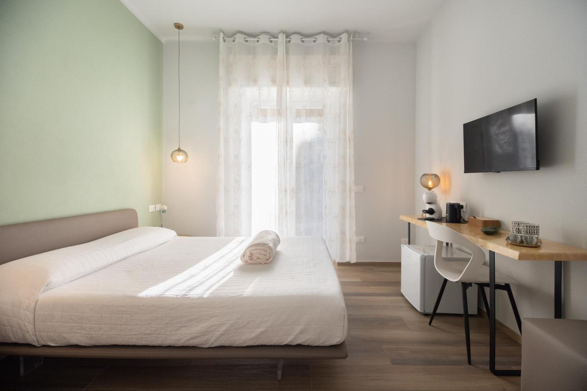Bianca Elegance Rooms Специя Экстерьер фото